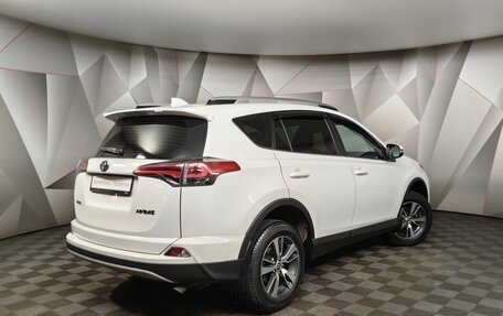 Toyota RAV4, 2017 год, 2 174 700 рублей, 2 фотография