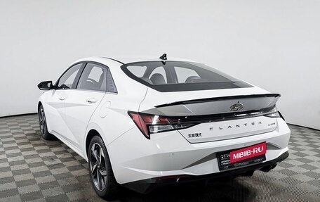 Hyundai Elantra, 2023 год, 2 984 800 рублей, 8 фотография