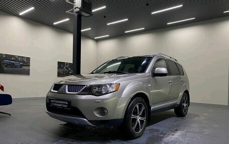 Mitsubishi Outlander III рестайлинг 3, 2008 год, 1 299 000 рублей, 1 фотография