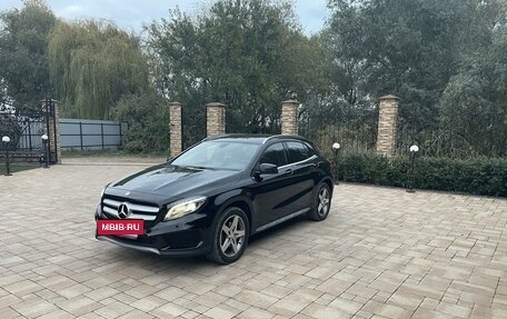 Mercedes-Benz GLA, 2015 год, 3 100 000 рублей, 13 фотография