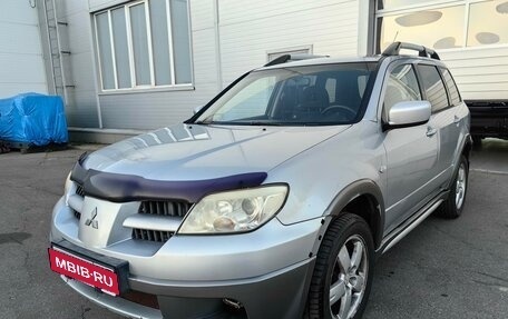 Mitsubishi Outlander III рестайлинг 3, 2005 год, 515 000 рублей, 1 фотография