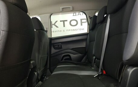 Mitsubishi Outlander III рестайлинг 3, 2008 год, 1 149 000 рублей, 14 фотография