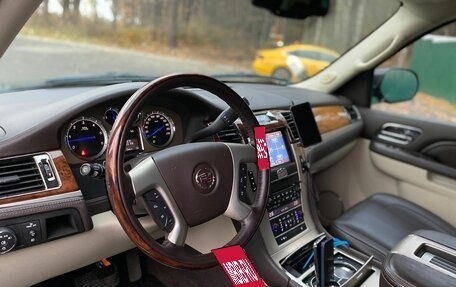 Cadillac Escalade III, 2013 год, 2 900 000 рублей, 4 фотография