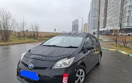 Toyota Prius, 2014 год, 1 220 000 рублей, 7 фотография