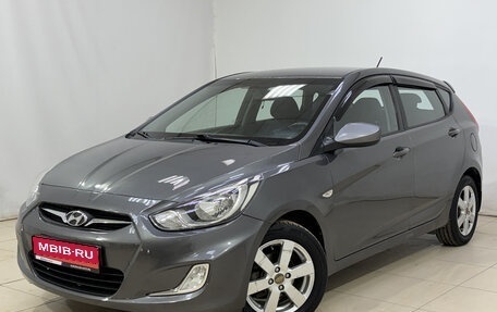 Hyundai Solaris II рестайлинг, 2012 год, 855 000 рублей, 1 фотография