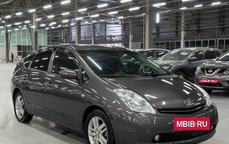 Toyota Prius, 2008 год, 1 115 000 рублей, 13 фотография