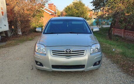 Toyota Avensis III рестайлинг, 2006 год, 875 000 рублей, 1 фотография