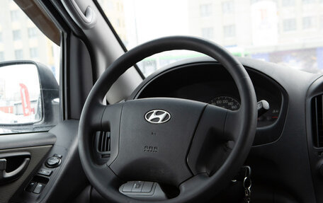 Hyundai Grand Starex Grand Starex I рестайлинг 2, 2008 год, 1 180 000 рублей, 17 фотография