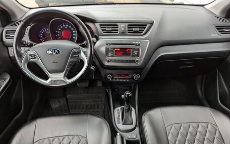 KIA Rio III рестайлинг, 2016 год, 1 225 000 рублей, 28 фотография