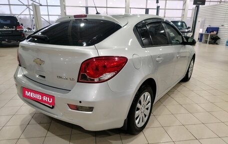 Chevrolet Cruze II, 2012 год, 775 000 рублей, 3 фотография