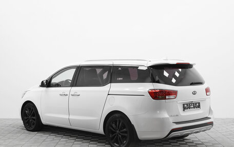 KIA Carnival III, 2017 год, 2 820 000 рублей, 4 фотография