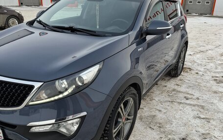 KIA Sportage III, 2015 год, 1 850 000 рублей, 2 фотография