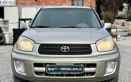 Toyota RAV4, 2001 год, 700 000 рублей, 3 фотография