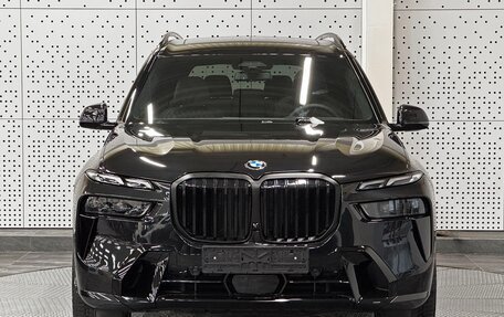 BMW X7, 2024 год, 18 000 000 рублей, 2 фотография