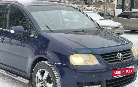 Volkswagen Touran III, 2004 год, 415 000 рублей, 9 фотография