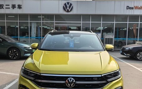 Volkswagen T-Roc I, 2024 год, 3 790 000 рублей, 18 фотография