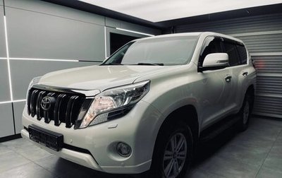 Toyota Land Cruiser Prado 150 рестайлинг 2, 2016 год, 3 320 000 рублей, 1 фотография