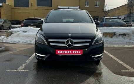 Mercedes-Benz B-Класс, 2013 год, 1 299 999 рублей, 4 фотография