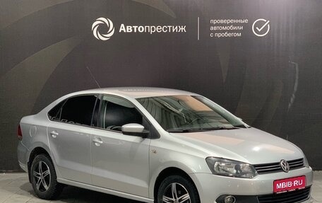 Volkswagen Polo VI (EU Market), 2012 год, 900 000 рублей, 1 фотография