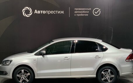 Volkswagen Polo VI (EU Market), 2012 год, 900 000 рублей, 4 фотография