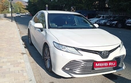 Toyota Camry, 2021 год, 4 500 000 рублей, 1 фотография