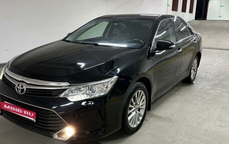 Toyota Camry, 2014 год, 1 730 000 рублей, 2 фотография