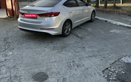 Hyundai Elantra VI рестайлинг, 2016 год, 1 000 550 рублей, 3 фотография