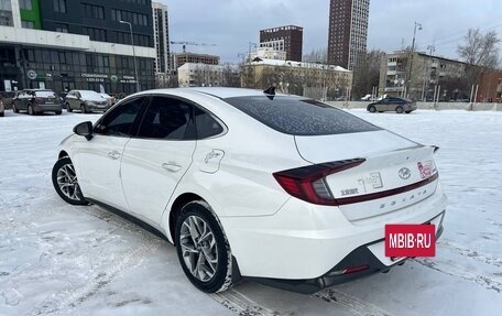 Hyundai Sonata VIII, 2020 год, 2 450 000 рублей, 4 фотография