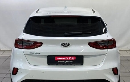 KIA cee'd III, 2021 год, 2 250 000 рублей, 3 фотография