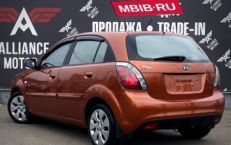 KIA Rio II, 2010 год, 585 000 рублей, 5 фотография