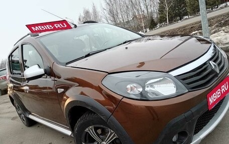 Renault Sandero I, 2013 год, 650 000 рублей, 1 фотография