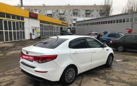 KIA Rio III рестайлинг, 2016 год, 990 000 рублей, 3 фотография