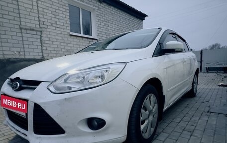 Ford Focus III, 2011 год, 800 000 рублей, 2 фотография