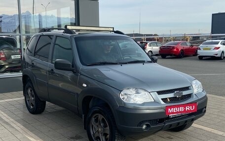 Chevrolet Niva I рестайлинг, 2019 год, 964 000 рублей, 3 фотография