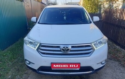 Toyota Highlander III, 2012 год, 2 550 000 рублей, 1 фотография