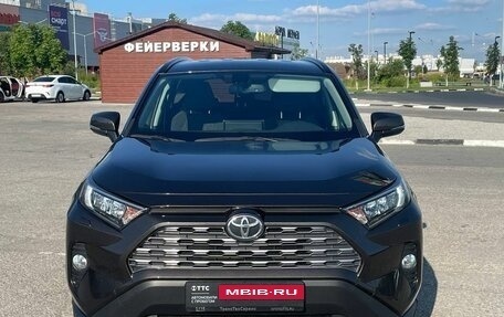 Toyota RAV4, 2020 год, 3 548 100 рублей, 2 фотография