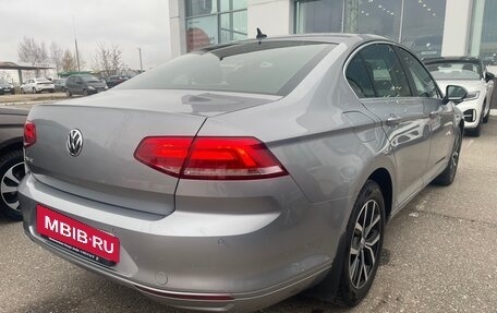 Volkswagen Passat B8 рестайлинг, 2018 год, 2 349 000 рублей, 6 фотография