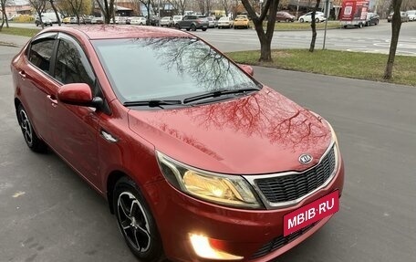 KIA Rio III рестайлинг, 2012 год, 895 000 рублей, 1 фотография