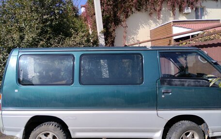 Mitsubishi Delica III, 1995 год, 444 000 рублей, 3 фотография