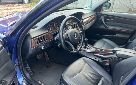 BMW 3 серия, 2009 год, 1 350 000 рублей, 26 фотография