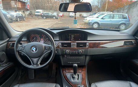 BMW 3 серия, 2009 год, 1 350 000 рублей, 29 фотография