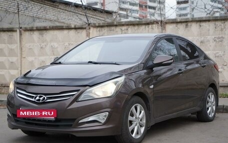 Hyundai Solaris II рестайлинг, 2014 год, 1 050 000 рублей, 9 фотография