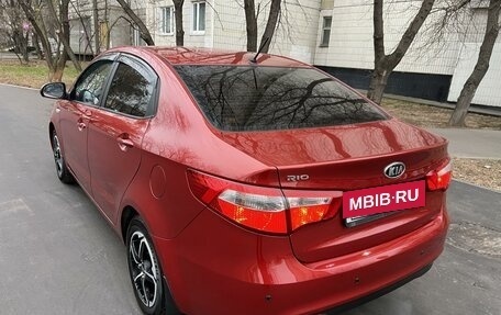 KIA Rio III рестайлинг, 2012 год, 895 000 рублей, 10 фотография