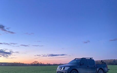 Nissan Navara (Frontier), 2006 год, 1 380 000 рублей, 22 фотография