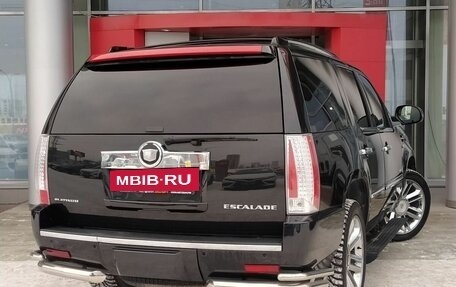 Cadillac Escalade III, 2012 год, 2 709 000 рублей, 3 фотография