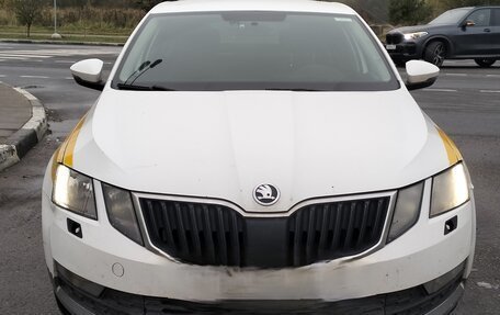 Skoda Octavia, 2018 год, 1 000 000 рублей, 5 фотография