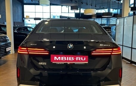 BMW 5 серия, 2024 год, 9 900 000 рублей, 3 фотография