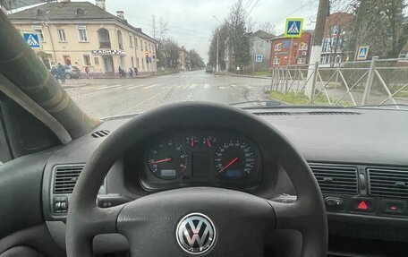 Volkswagen Golf IV, 2001 год, 389 999 рублей, 13 фотография