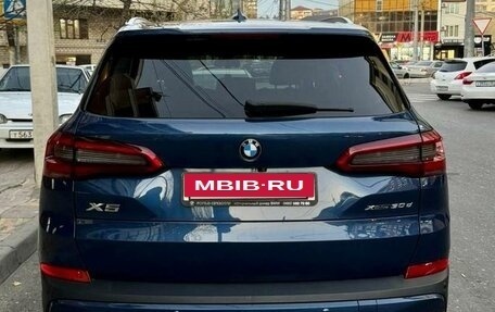 BMW X5, 2018 год, 7 500 000 рублей, 2 фотография