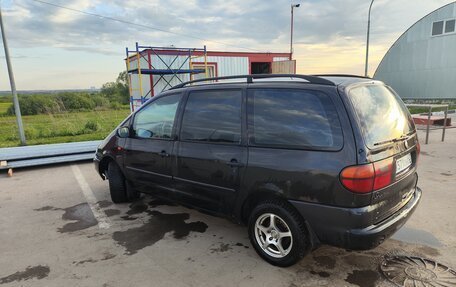 Volkswagen Sharan I рестайлинг, 1997 год, 340 000 рублей, 3 фотография